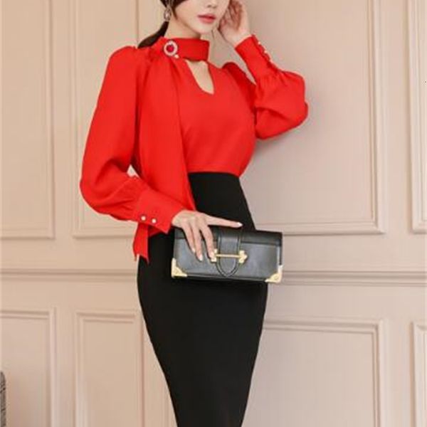 spring korean lantern long-sleeved shirt + high waist slim slimming skirt suit, White
spring korean lantern long-sleeved shirt + high waist slim slimming skirt suit, White