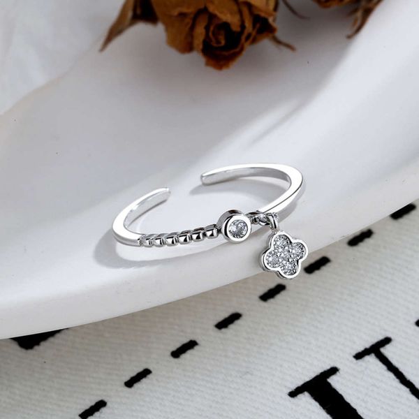 sijing broken diamond flower opening ring female fashion personality small fresh lucky clover 925 silver ring, Black
sijing broken diamond flower opening ring female fashion personality small fresh lucky clover 925 silver ring, Black