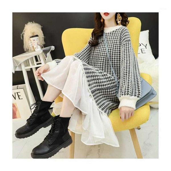 women's sweaters 2021 autumn and winter super large size comfortable warm loose knitted plaid stitching mesh long skirt ladies, White;black
women's sweaters 2021 autumn and winter super large size comfortable warm loose knitted plaid stitching mesh long skirt ladies, White;black