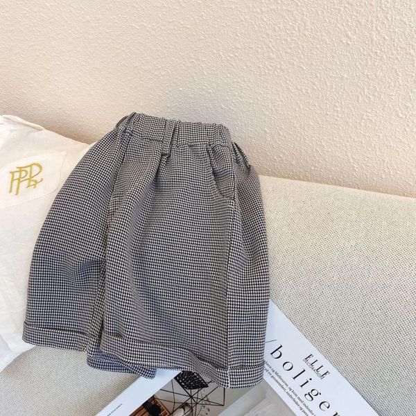 shorts summer kids 2021 children's girl boys korean plaid casual short pants toddler baby fashion loose clothes, Black 
shorts summer kids 2021 children's girl boys korean plaid casual short pants toddler baby fashion loose clothes, Black