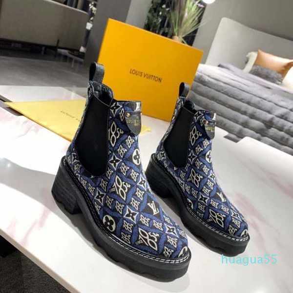 quality fashion leather star women designer boots martin short spring ankle exquisite woman shoes cowboy booties bagshoe 0366, Black
quality fashion leather star women designer boots martin short spring ankle exquisite woman shoes cowboy booties bagshoe 0366, Black