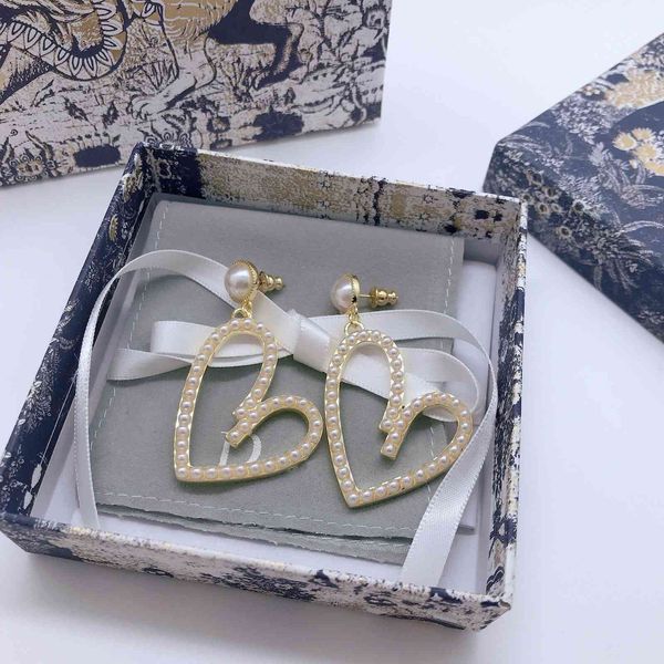 designer jewelry 2021 new love pearl earrings, Golden
designer jewelry 2021 new love pearl earrings, Golden