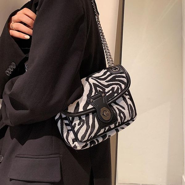 evening bags niche design zebra pattern bag 2021 female chain messenger single shoulder square
evening bags niche design zebra pattern bag 2021 female chain messenger single shoulder square
