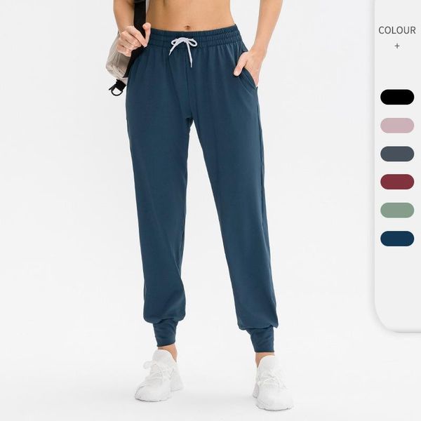 running pants rainbowshades womens sports jogger sweatpants with pocket women workout fitness, Black;blue
running pants rainbowshades womens sports jogger sweatpants with pocket women workout fitness, Black;blue