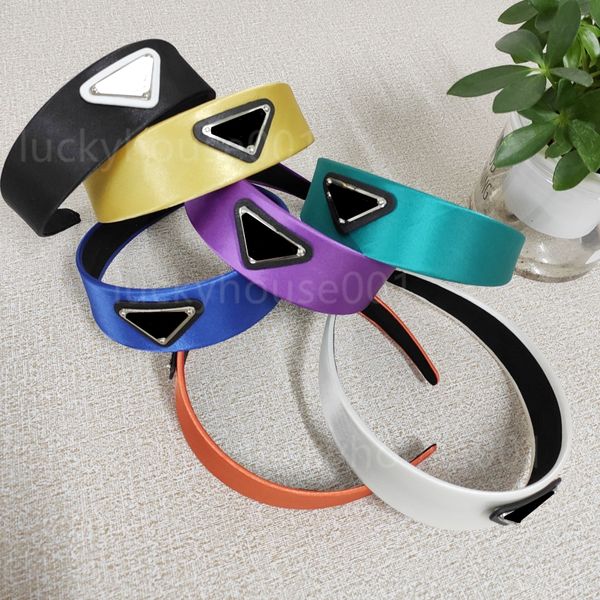 personalized simple hair hoop silk retro satin hairpin inverted triangular head hoop versatile hair accessories women quality, Silver
personalized simple hair hoop silk retro satin hairpin inverted triangular head hoop versatile hair accessories women quality, Silver