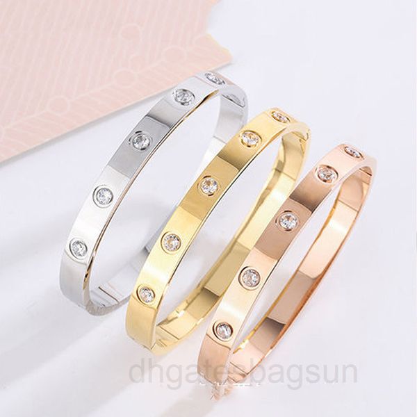 chaowang red clasp 18k rose gold plated couple bracelet full of diamonds female and male love bracelet student engraving gift x3sb, Black
chaowang red clasp 18k rose gold plated couple bracelet full of diamonds female and male love bracelet student engraving gift x3sb, Black