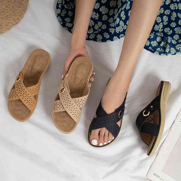 women's 2021 summer comfortable and breathable sandals hollow round buckle dr, Black
women's 2021 summer comfortable and breathable sandals hollow round buckle dr, Black