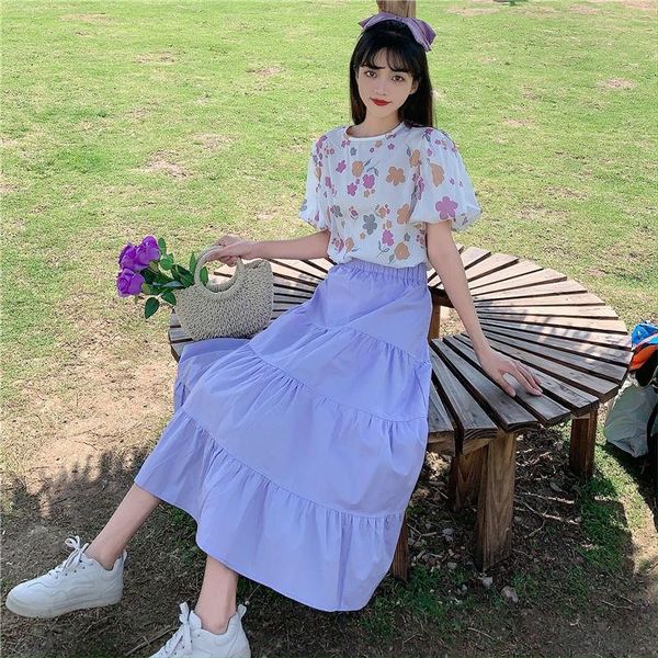 skirts summer suit female student korean loose floral t-shirt + skirt small fresh elegant two-piece set, Black
skirts summer suit female student korean loose floral t-shirt + skirt small fresh elegant two-piece set, Black