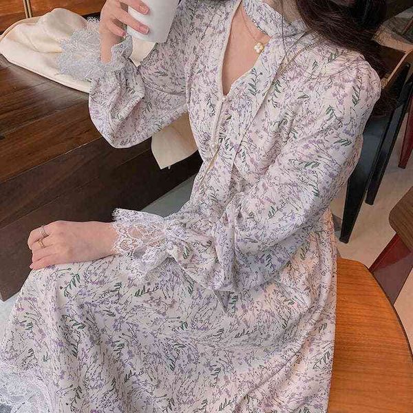 casual dresses sweet floral women v-neck flare sleeve elegant midi female evening party korean summer office 14ff, Black;gray
casual dresses sweet floral women v-neck flare sleeve elegant midi female evening party korean summer office 14ff, Black;gray