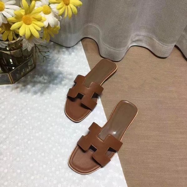 designer sandals flops sandal moccasins 19 color sheepskin leather wear womens fashion palmprint luxury designers size 35-43 slipper falt or, Black
designer sandals flops sandal moccasins 19 color sheepskin leather wear womens fashion palmprint luxury designers size 35-43 slipper falt or, Black