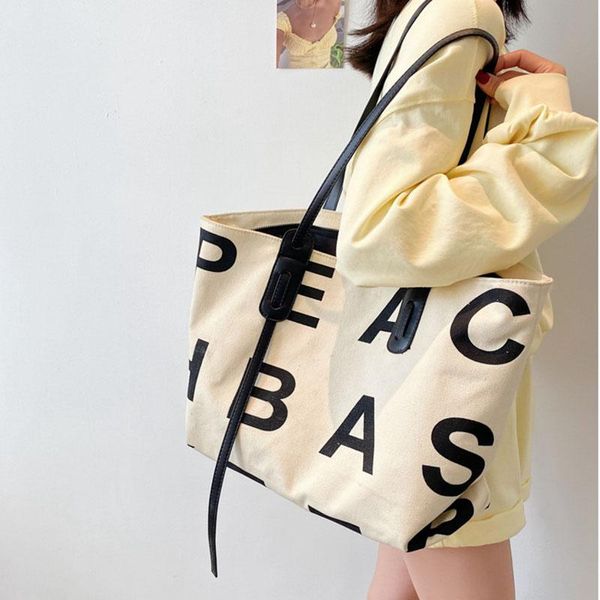 evening bags graffiti letter canvas bag women travel beach shopping 2021 fashion luxury handbag shoulder large capacity tote
evening bags graffiti letter canvas bag women travel beach shopping 2021 fashion luxury handbag shoulder large capacity tote