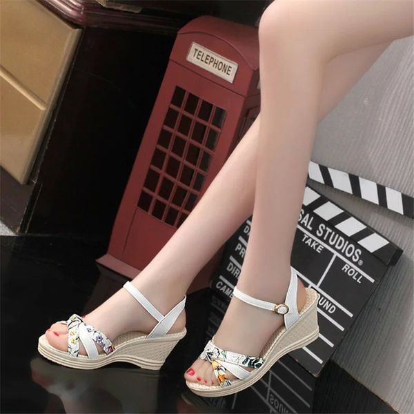 womens shoes summer new style korean fish mouth wedge pattern roman sandals open toe high heel sandals1, Black
womens shoes summer new style korean fish mouth wedge pattern roman sandals open toe high heel sandals1, Black
