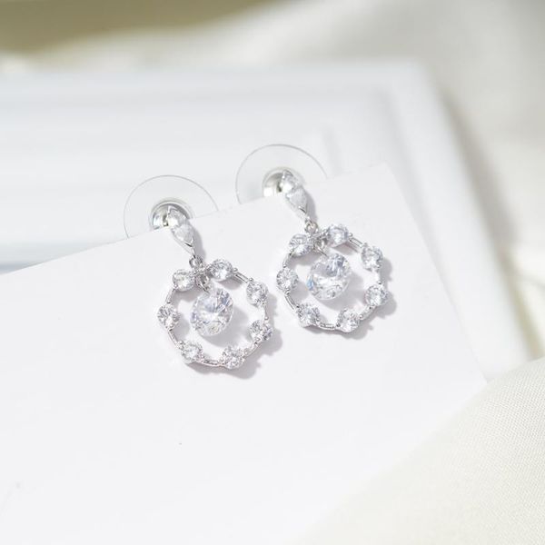 dangle & chandelier crystal round drop earrings for women gold/silver color 2021 korean womens earings fashion jewelry gift
dangle & chandelier crystal round drop earrings for women gold/silver color 2021 korean womens earings fashion jewelry gift