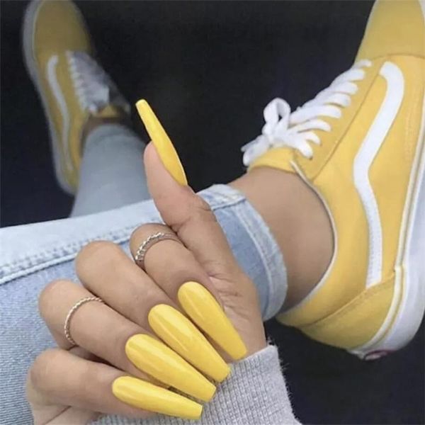 false nails 24pcs/box detachable long coffin wearable ballerina diy fake full cover nail art accessories tips decoration, Red;gold
false nails 24pcs/box detachable long coffin wearable ballerina diy fake full cover nail art accessories tips decoration, Red;gold