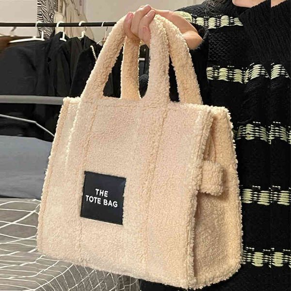 designer brands faux fur totes bags for women high capacity lambswool shopper shoulder bag letters soft plush handbags new
designer brands faux fur totes bags for women high capacity lambswool shopper shoulder bag letters soft plush handbags new
