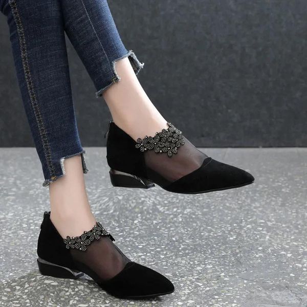 thick-heeled shoes women's spring/summer 2021 mesh hollow sandals low-heeled flat baotou boots, Black
thick-heeled shoes women's spring/summer 2021 mesh hollow sandals low-heeled flat baotou boots, Black