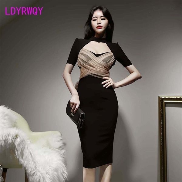 ldyrwqy korean version temperament hollow-out mesh stitching lace slim body and hip dress office lady 210416, Black;gray
ldyrwqy korean version temperament hollow-out mesh stitching lace slim body and hip dress office lady 210416, Black;gray