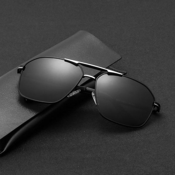 2021 retro polarized men sunglasses outdoor anti-uv driving sun protection uv400 male metal frame glasses couple's eyewear, White;black
2021 retro polarized men sunglasses outdoor anti-uv driving sun protection uv400 male metal frame glasses couple's eyewear, White;black