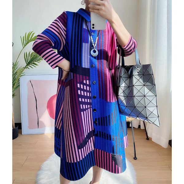 casual dresses ladies miyak pleated dress vintage print fashion plus size loose turndown collar breasted women split fork party, Black;gray
casual dresses ladies miyak pleated dress vintage print fashion plus size loose turndown collar breasted women split fork party, Black;gray