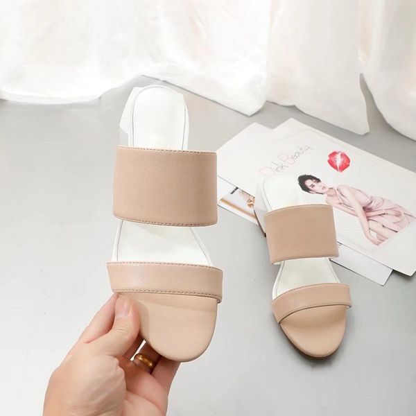 80% off shoes new summer women shoes middle heelmed butterfly knot pointed to toe, Black
80% off shoes new summer women shoes middle heelmed butterfly knot pointed to toe, Black