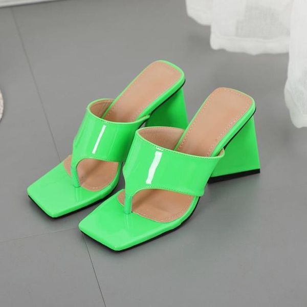 slippers woman's clip toe shallow chunky heel women slides square patent leather flip flops slip on ladies casual shoes 2021, Black
slippers woman's clip toe shallow chunky heel women slides square patent leather flip flops slip on ladies casual shoes 2021, Black