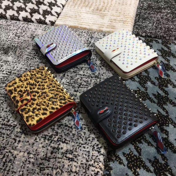 tide brand passport bag pearl nail rivet short paragraph fold wallet phone package men and women leather folder
tide brand passport bag pearl nail rivet short paragraph fold wallet phone package men and women leather folder