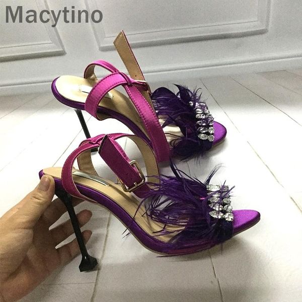 macytino faux fur sandals women summer crystal feather high heel dress shoes 10cm, Black
macytino faux fur sandals women summer crystal feather high heel dress shoes 10cm, Black