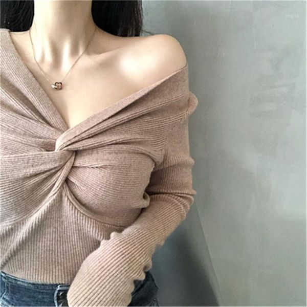 korean fashion knitting sweater v neck cross bow up long sleeve solid color pullover women 2021 autumn all match zy4585 women's, White;black
korean fashion knitting sweater v neck cross bow up long sleeve solid color pullover women 2021 autumn all match zy4585 women's, White;black