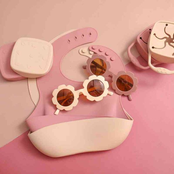 1 set food grade baby silicone tableware set waterproof bib foldable snack cup baby eating dinnerware set bbs wholesale g1210
1 set food grade baby silicone tableware set waterproof bib foldable snack cup baby eating dinnerware set bbs wholesale g1210