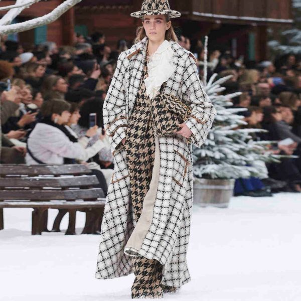 women's two piece pants pants winter high-end houndstooth women's suit contrast gold thread blazer jacket and long wide leg tweed, White
women's two piece pants pants winter high-end houndstooth women's suit contrast gold thread blazer jacket and long wide leg tweed, White