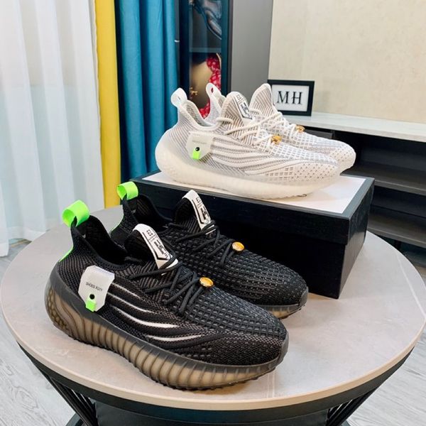 spring and autumn new men casual shoes designer fashion net cloth sneakers lacing air cushion running shoe luxury low-thick sole trainers br, Black
spring and autumn new men casual shoes designer fashion net cloth sneakers lacing air cushion running shoe luxury low-thick sole trainers br, Black