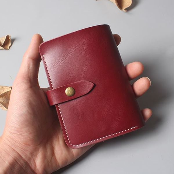real leather men vintage cowhide bifold wallet fashion man purse card holder christmas gift moneybag, Red;black
real leather men vintage cowhide bifold wallet fashion man purse card holder christmas gift moneybag, Red;black