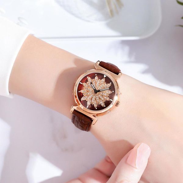 wristwatches skmei women business leather strap waterproof wristwatch fashion creative flower rotaing dial quartz movement watch for 1766, Slivery;brown
wristwatches skmei women business leather strap waterproof wristwatch fashion creative flower rotaing dial quartz movement watch for 1766, Slivery;brown