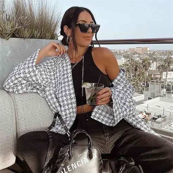 foridol knitted tweed plaid jackets coats single breasted white winter women clothes vintage oversized streetwear jackets 210415, Black;brown
foridol knitted tweed plaid jackets coats single breasted white winter women clothes vintage oversized streetwear jackets 210415, Black;brown