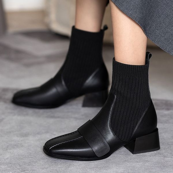 rebecca 2021 autumn and winter thick square toe short wool tube boots fashion middle heel women's boots, Black
rebecca 2021 autumn and winter thick square toe short wool tube boots fashion middle heel women's boots, Black