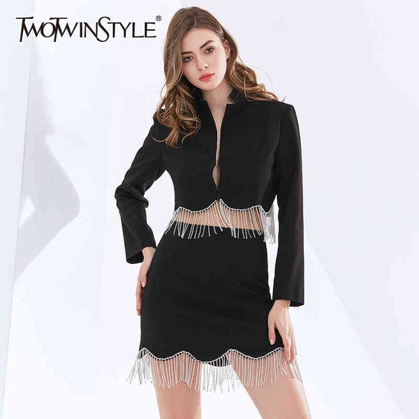 twotwinstyle black two piece set for womem v neck long sleeve short patchwork tassel high waist mini skirt sets female 210517, White
twotwinstyle black two piece set for womem v neck long sleeve short patchwork tassel high waist mini skirt sets female 210517, White