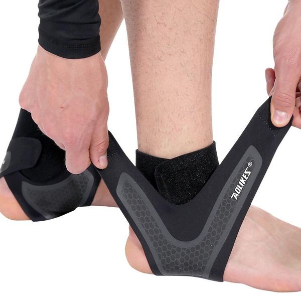 elastic ankle support adjustable breathable brace for sports protection sprains heel wrap sleeve, Blue;black
elastic ankle support adjustable breathable brace for sports protection sprains heel wrap sleeve, Blue;black