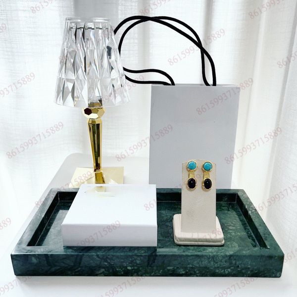 2021s autumn and winter new style brass 18k gold plated earrings high-end customized 925 sterling silver charm women earring new fashion jew, Golden
2021s autumn and winter new style brass 18k gold plated earrings high-end customized 925 sterling silver charm women earring new fashion jew, Golden