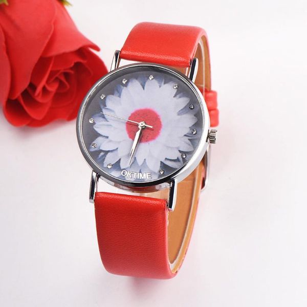 wristwatches 2021 fashion ladies watch womens flower casual leather analog quartz wrist watches clock ceas femei cinturon stocks, Slivery;brown
wristwatches 2021 fashion ladies watch womens flower casual leather analog quartz wrist watches clock ceas femei cinturon stocks, Slivery;brown