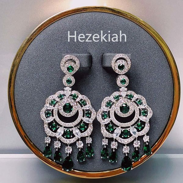 hezekiah 925 tremella needle earrings big flower eardrop temperament lady dance party high-end quality luxury fashion tassels earrings, Golden
hezekiah 925 tremella needle earrings big flower eardrop temperament lady dance party high-end quality luxury fashion tassels earrings, Golden