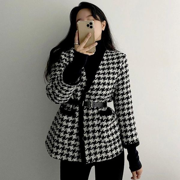 women's wool & blends woman jacket 2021 korean fashion commute retro houndstooth print v-neck single-breasted loose double-pocket woole, Black
women's wool & blends woman jacket 2021 korean fashion commute retro houndstooth print v-neck single-breasted loose double-pocket woole, Black