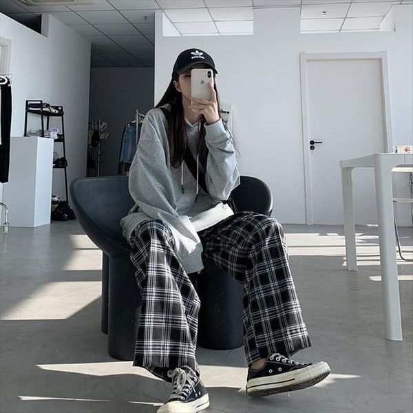 plaid casual chic oversize womens capris 2xl loose wide leg trousers y2k retro teens harajuku hip hop all match unisex, Black;white
plaid casual chic oversize womens capris 2xl loose wide leg trousers y2k retro teens harajuku hip hop all match unisex, Black;white