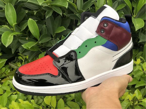 2021 original version jumpman 1 1s mid color stitching basketball shoes multi-color genuine leather outdoor sport sneakers ship with box
2021 original version jumpman 1 1s mid color stitching basketball shoes multi-color genuine leather outdoor sport sneakers ship with box