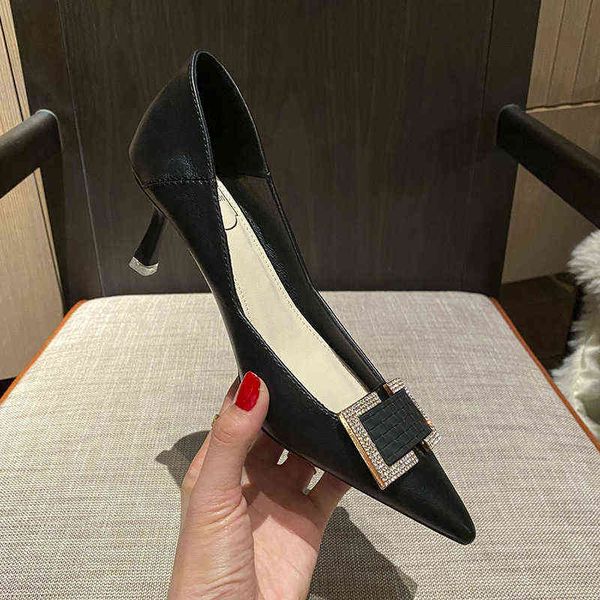 women's sandals a618-6 high heel's 2022 black work temperament soft leather pointed thin heel shallow mouth single shoes
women's sandals a618-6 high heel's 2022 black work temperament soft leather pointed thin heel shallow mouth single shoes