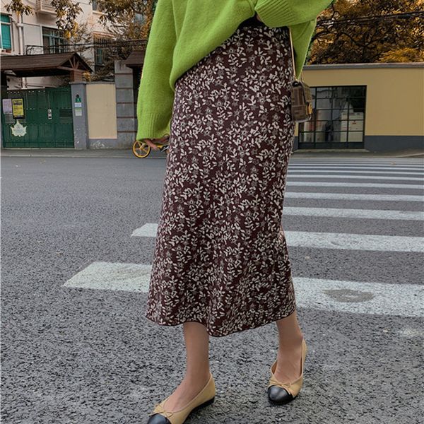 autumn winter high waist vintage floral thick knitted skirt female ol elegant fashion all-match long skirts womens 210421, Black
autumn winter high waist vintage floral thick knitted skirt female ol elegant fashion all-match long skirts womens 210421, Black