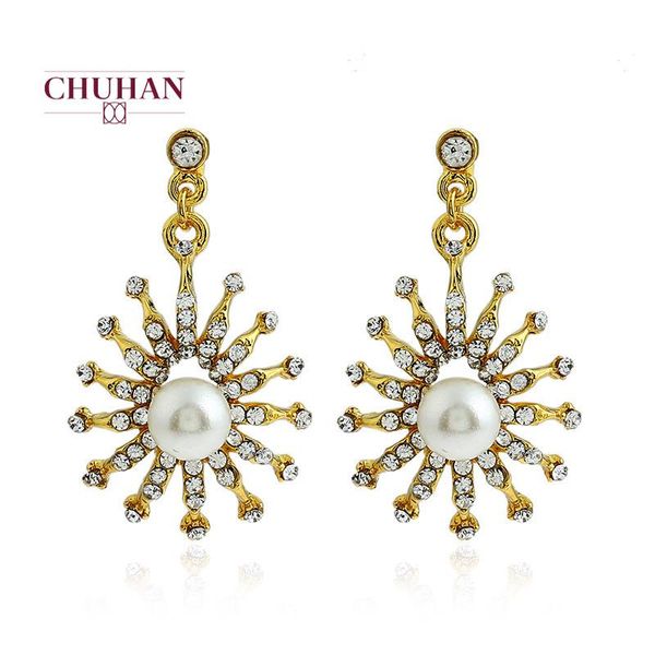 luxury earrings for women gold flower shape earring with rhinestones zircon trendy party wedding gift accessories j56 stud, Golden;silver
luxury earrings for women gold flower shape earring with rhinestones zircon trendy party wedding gift accessories j56 stud, Golden;silver