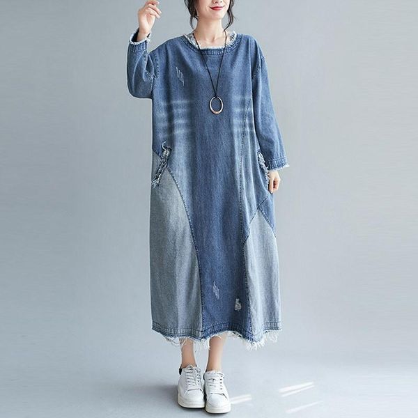 casual dresses oversized women denim long dress arrival 2021 autumn winter vintage style o-neck loose female jean s2443, Black;gray
casual dresses oversized women denim long dress arrival 2021 autumn winter vintage style o-neck loose female jean s2443, Black;gray