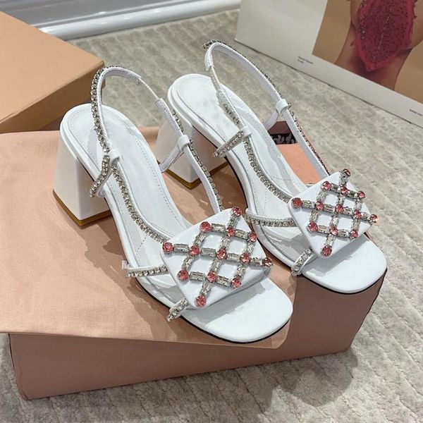 dress shoes 2021 crystal sandals women designer square toe solid color dance party genuine leather heel, Black
dress shoes 2021 crystal sandals women designer square toe solid color dance party genuine leather heel, Black