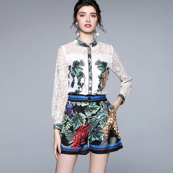 spring 2 piece set vintage women elegant sweet lace splicing long sleeve blouse + high waist shorts casual fashion suit 210518, White
spring 2 piece set vintage women elegant sweet lace splicing long sleeve blouse + high waist shorts casual fashion suit 210518, White