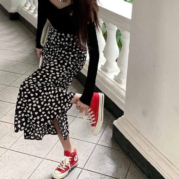 skirts vintage heart dot print chiffon midi skirt women's 2021 summer thin causal mid long high waist fishtail, Black
skirts vintage heart dot print chiffon midi skirt women's 2021 summer thin causal mid long high waist fishtail, Black